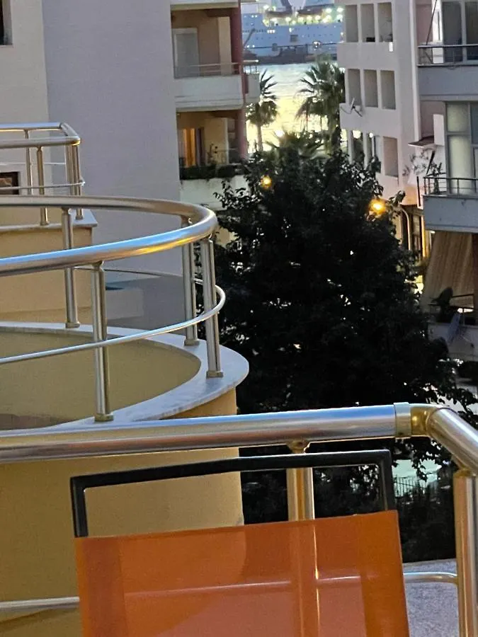 VlorëFloraアパートメント Vlorë